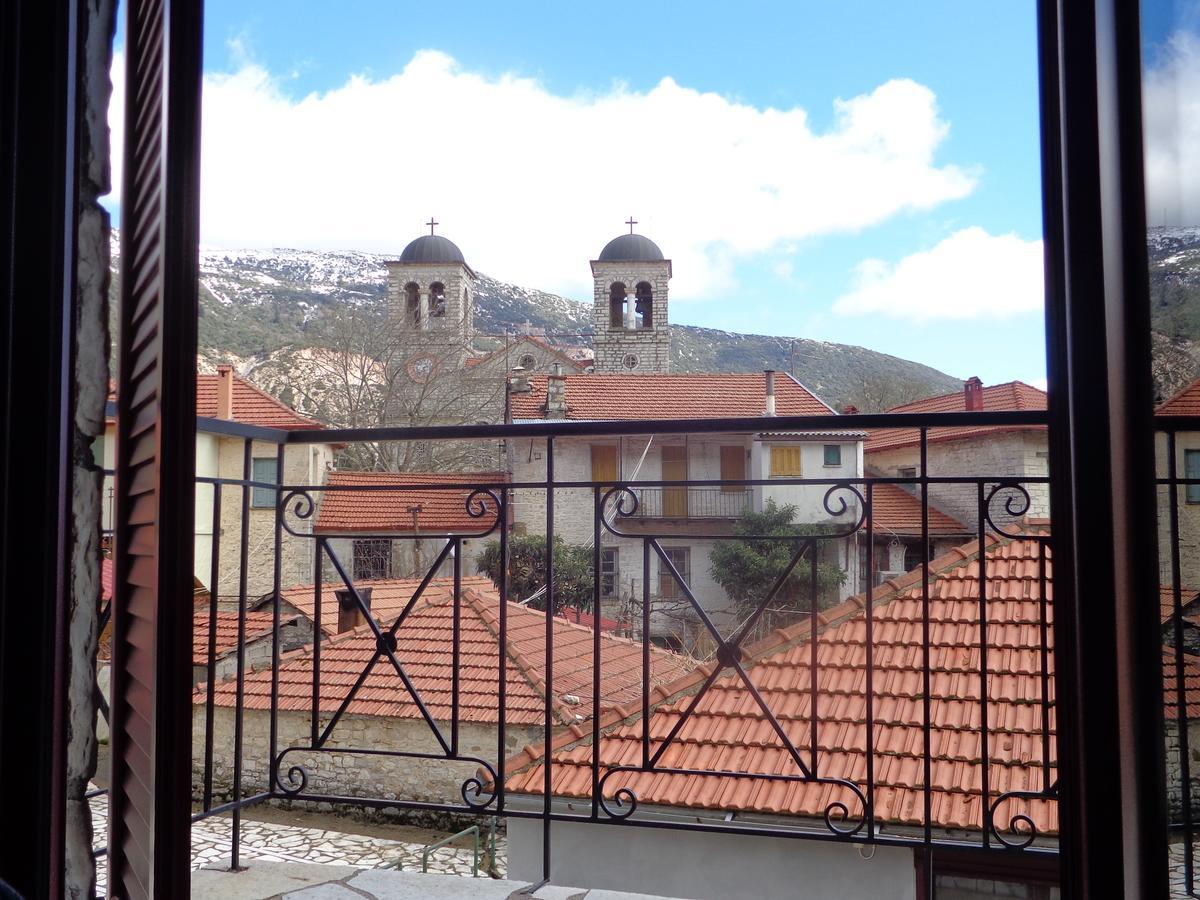 Alonaki Guesthouse Plátanos エクステリア 写真